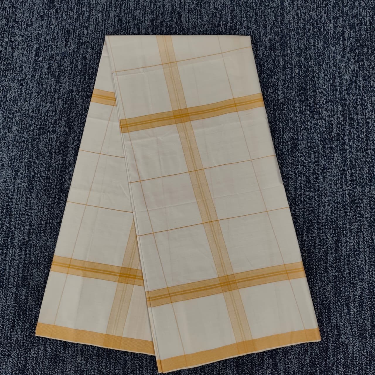 Talukdar Lungi C5513-E  – Premium Cotton (5.5 Hand)