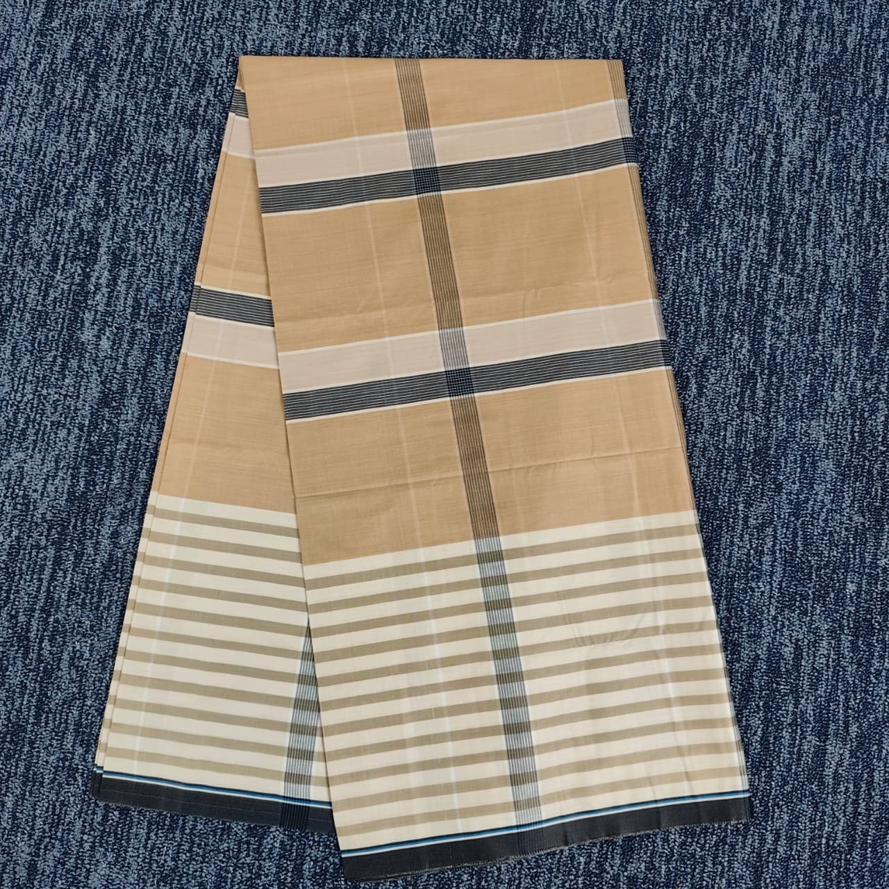 Talukdar Lungi C5523-C  – Premium Cotton (5.5 Hand)