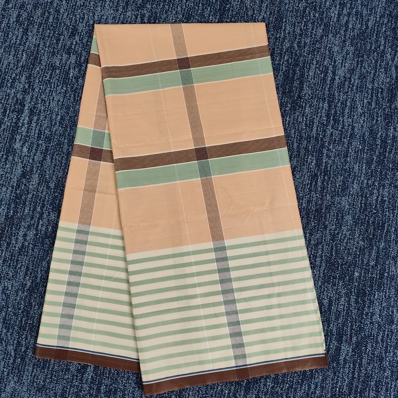 Talukdar Lungi C5523-A  – Premium Cotton (5.5 Hand)