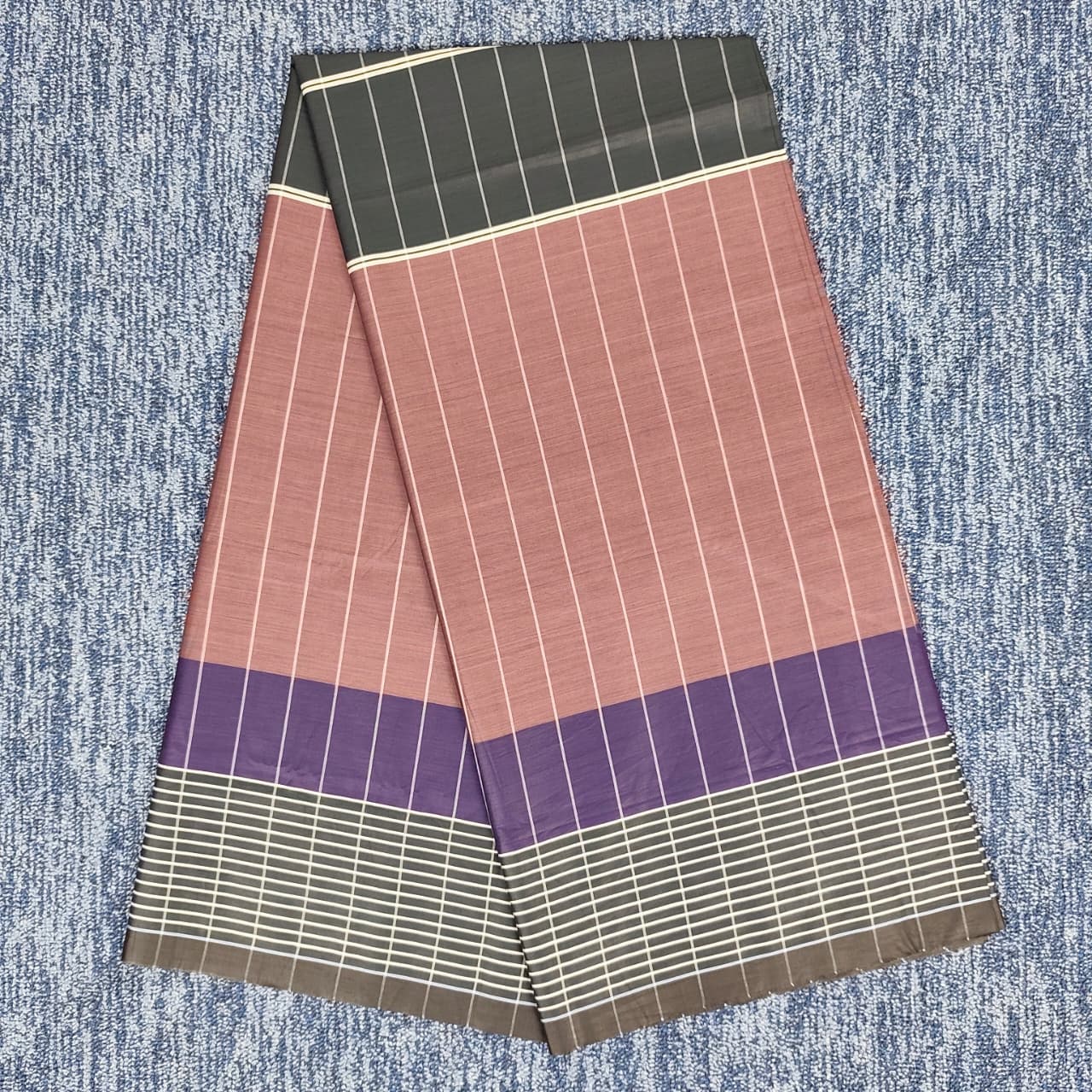 Talukdar Lungi C551O-G  – Premium Cotton (5.5 Hand)