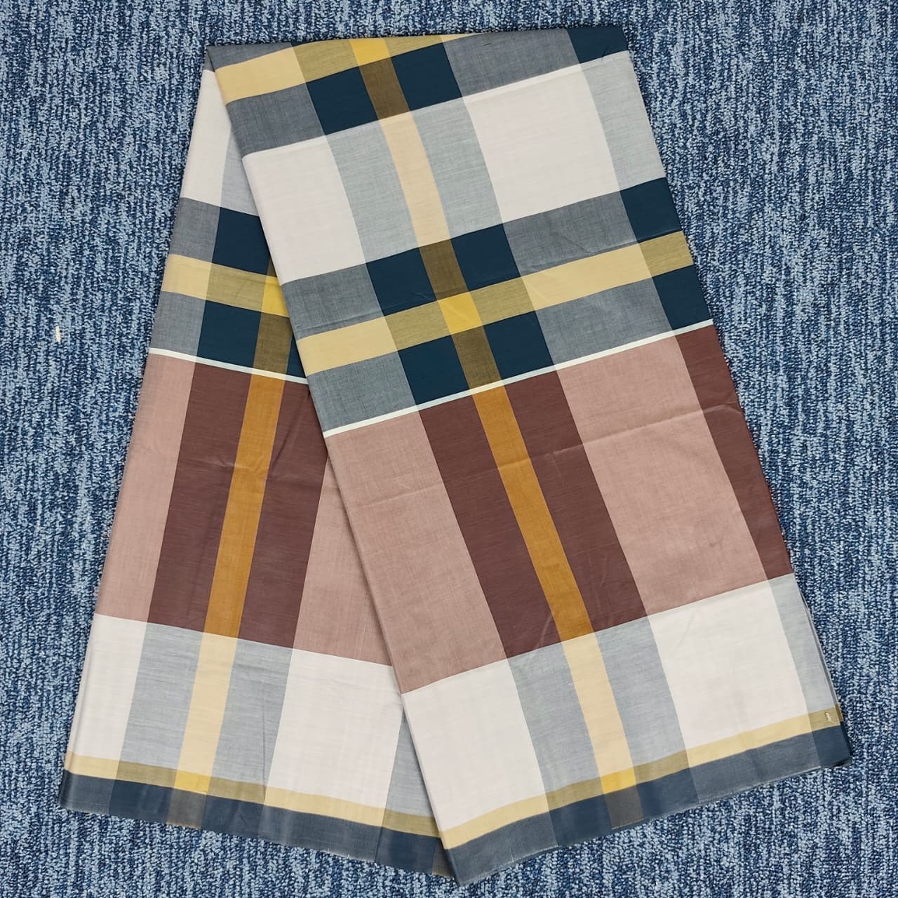Talukdar Lungi C5503-D  – Premium Cotton (5.5 Hand)