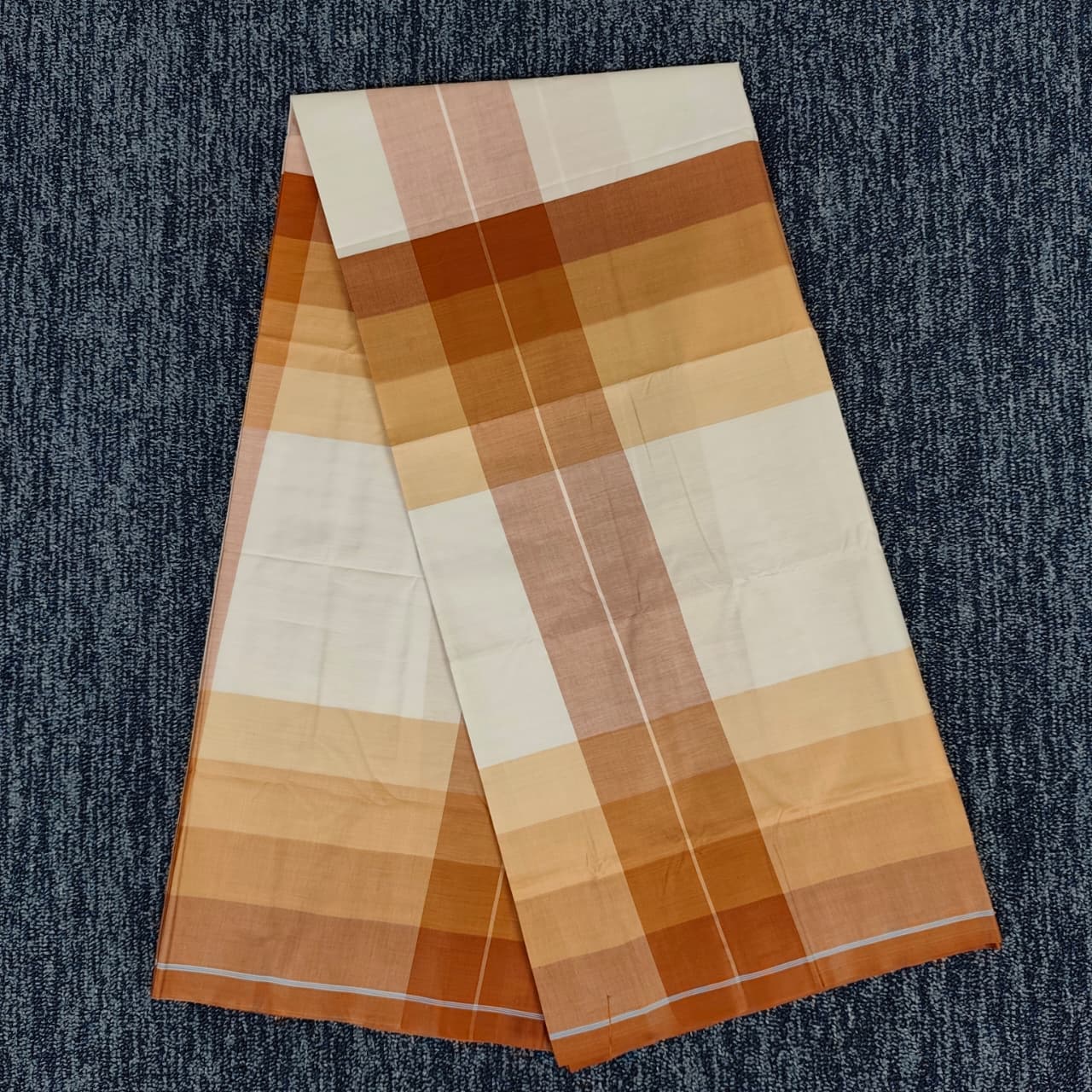Talukdar Lungi C5514-E  – Premium Cotton (5.5 Hand)