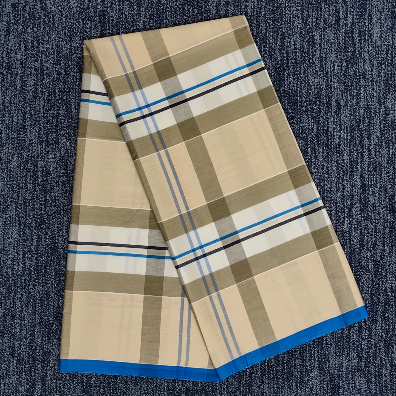 Talukdar Lungi C5519-C  – Premium Cotton (5.5 Hand)
