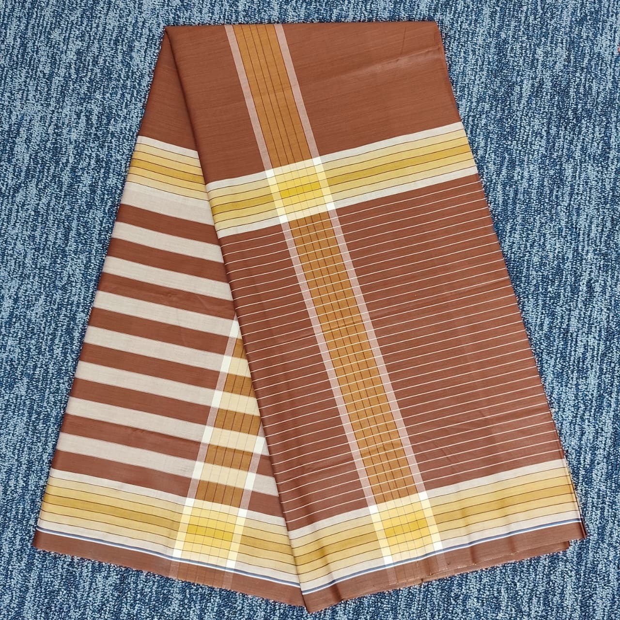 Talukdar Lungi C5522-C  – Premium Cotton (5.5 Hand)