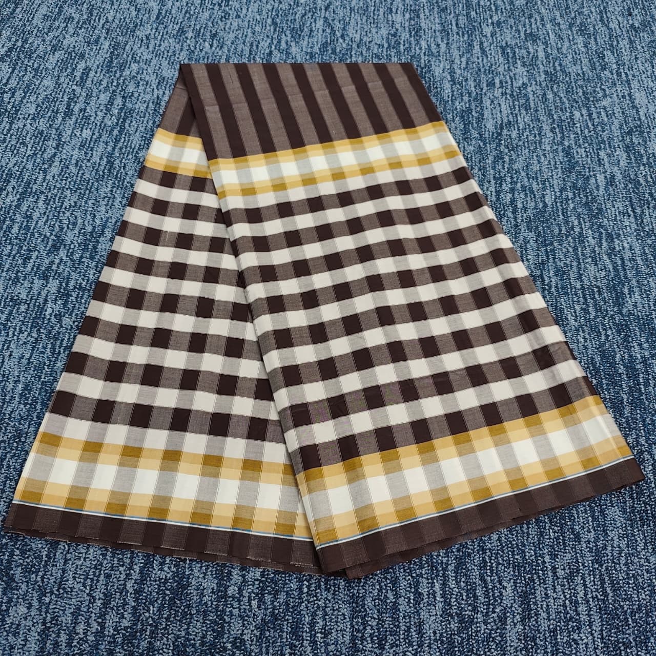 Talukdar Lungi C5524-D  – Premium Cotton (5.5 Hand)