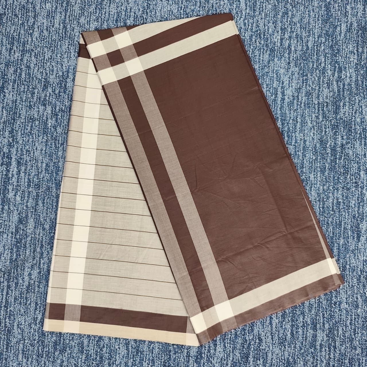 Talukdar Lungi C5520-D  – Premium Cotton (5.5 Hand)