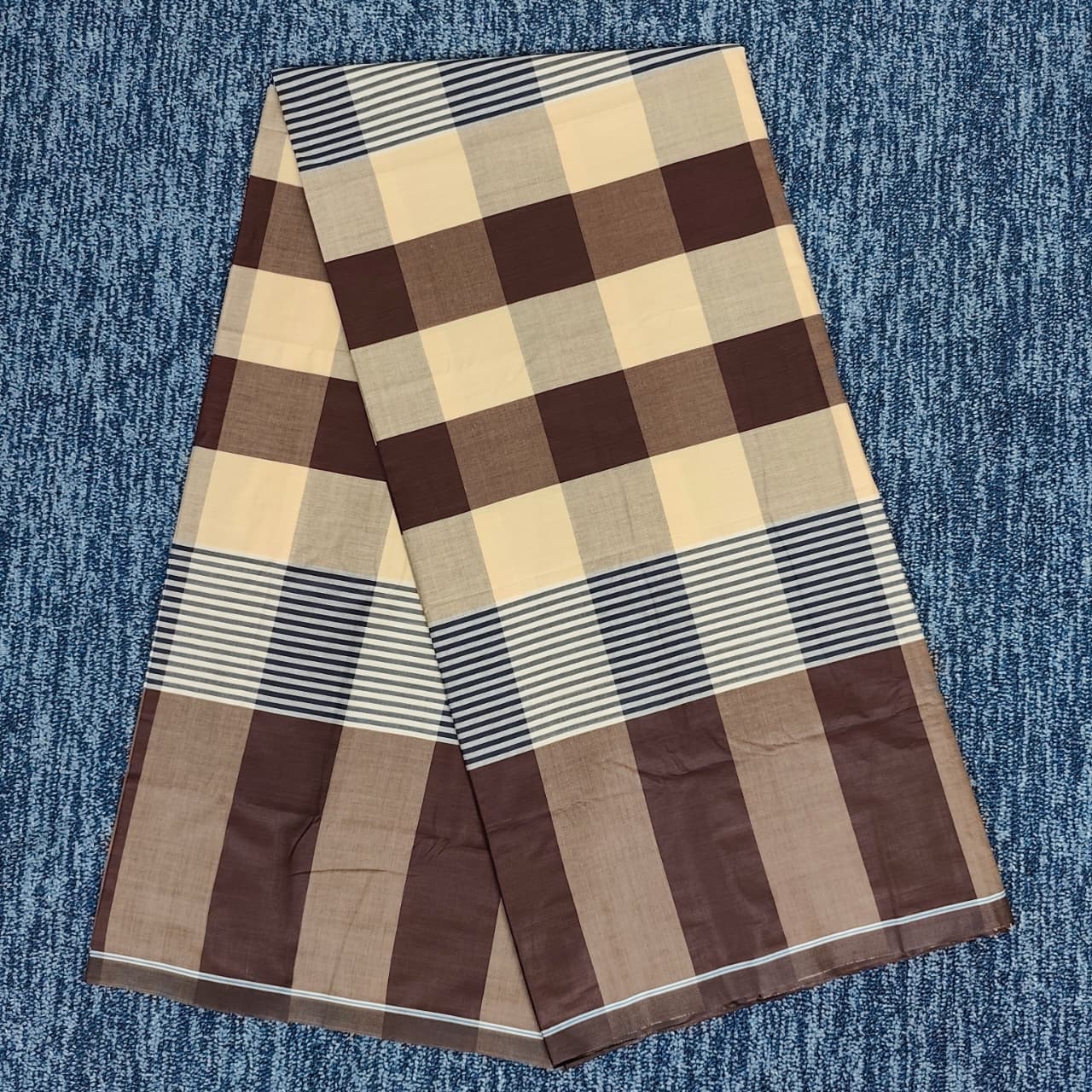 Talukdar Lungi C5527-C  – Premium Cotton (5.5 Hand)