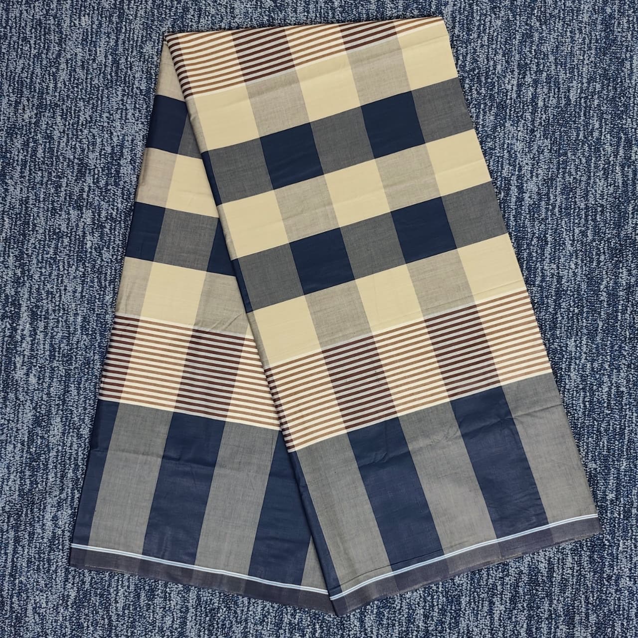 Talukdar Lungi C5527-B  – Premium Cotton (5.5 Hand)