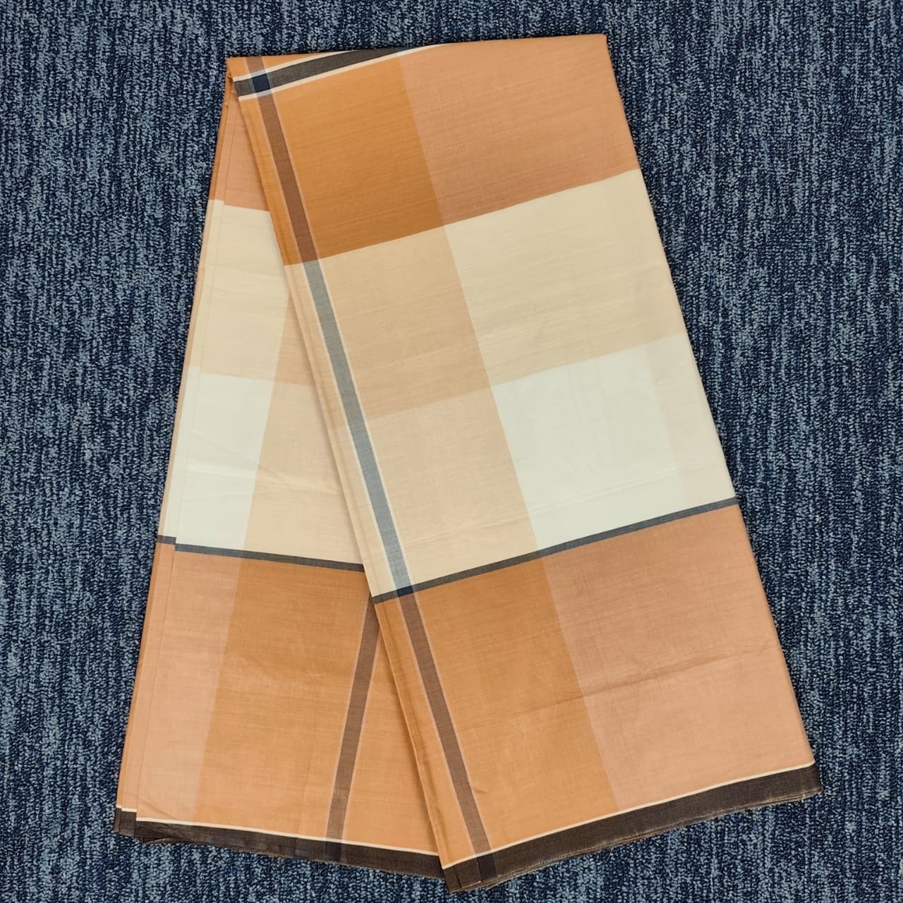 Talukdar Lungi C5004-A  – Premium Cotton (5 Hand)