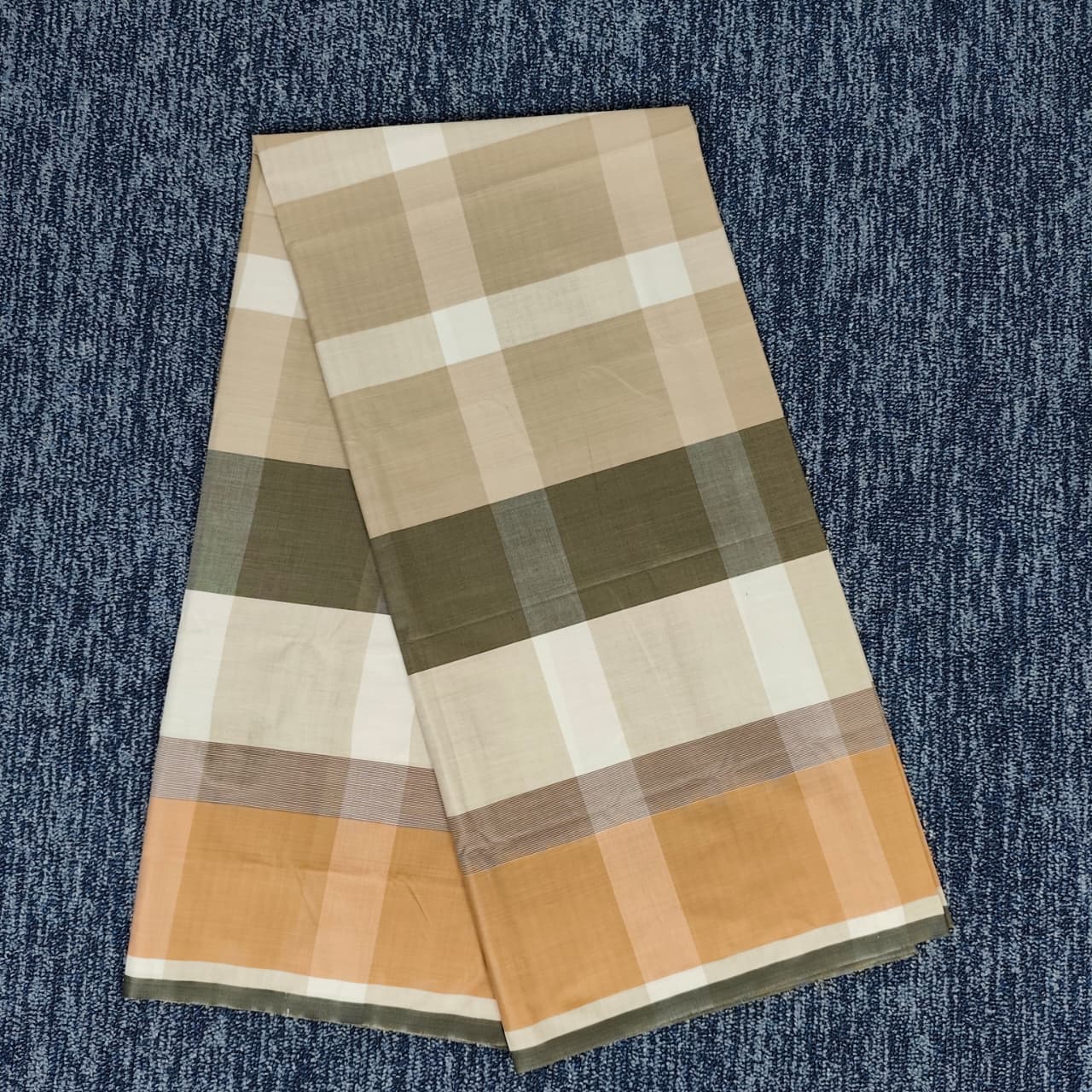 Talukdar Lungi C5008-A  – Premium Cotton (5 Hand)